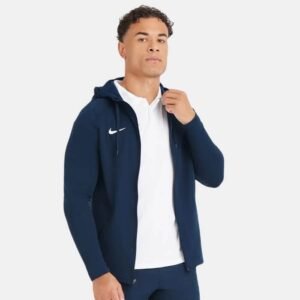 Men's Nike Team